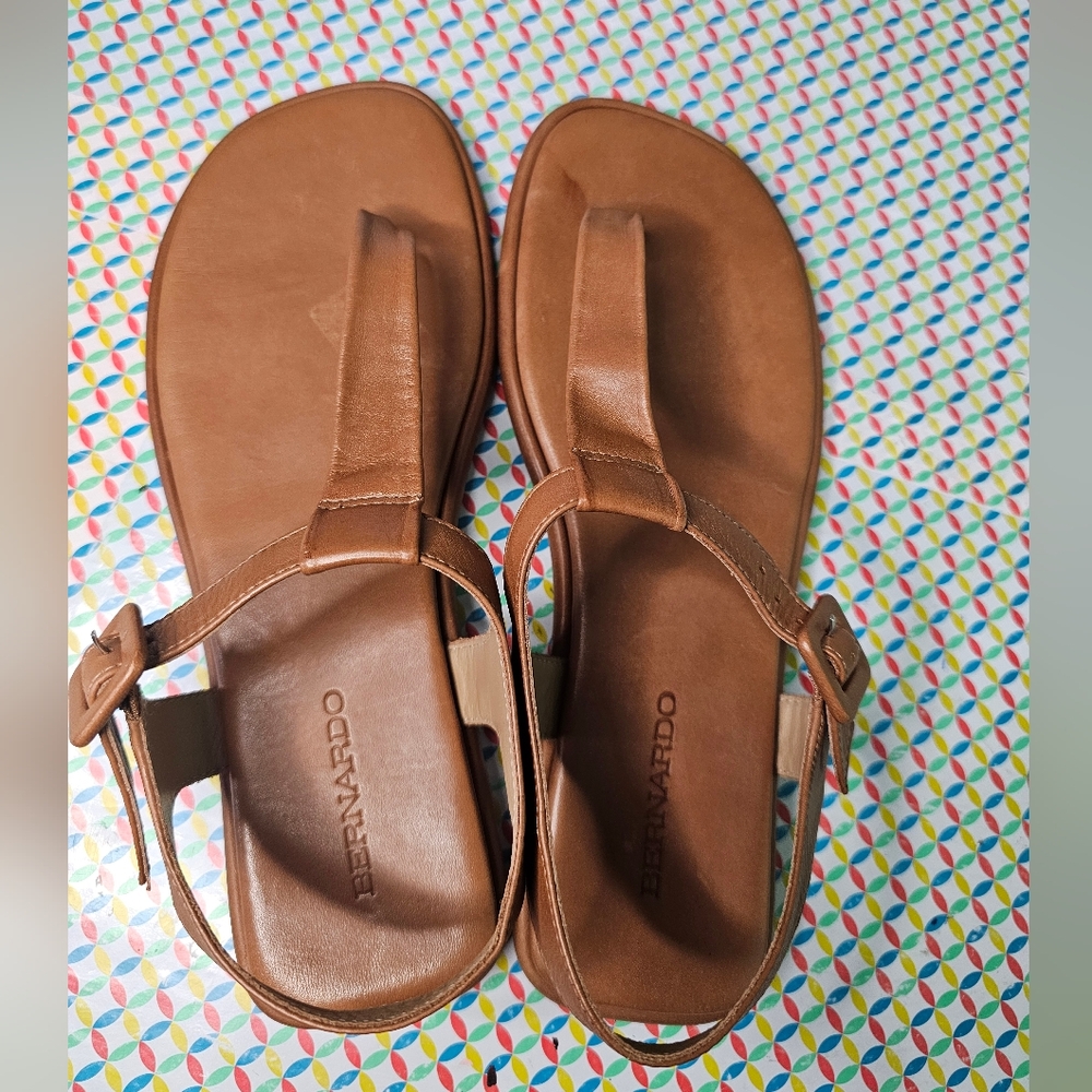 Bernardo Tan Sandals with Ankle Strap and Cushioned Footbed
